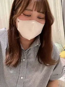 Snapshot of mitarashi_awww chatting on September 14, 2025, 1:44 pm mitarashi awww online show from September 14, 2025, 1:44 pm