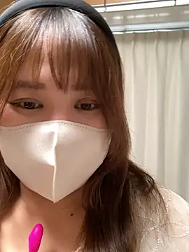 Snapshot of mitarashi_awww chatting on September 22, 2025, 4:40 am mitarashi awww online show from September 22, 2025, 4:40 am