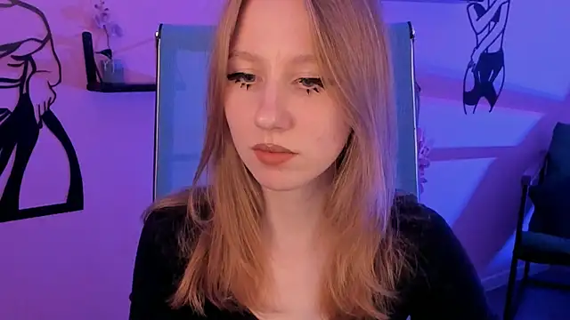 DariaTate online show from September 18, 2025, 2:31 pm