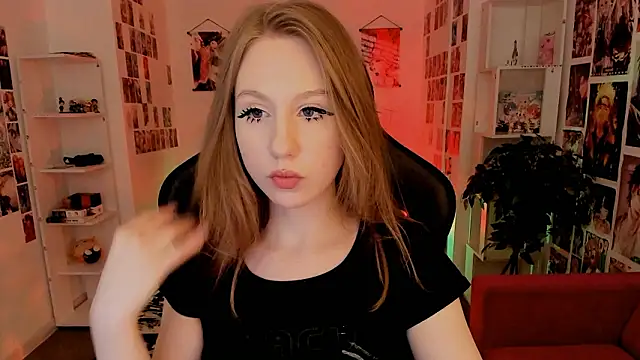 DariaTate online show from March 7, 2026, 8:43 am