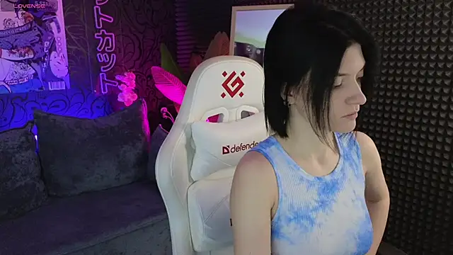 Snapshot of roxy_riot_ chatting on October 11, 2025, 1:28 am roxy riot online show from October 11, 2025, 1:28 am