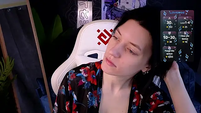 roxy riot  online show from January 14, 2026, 1:31 am