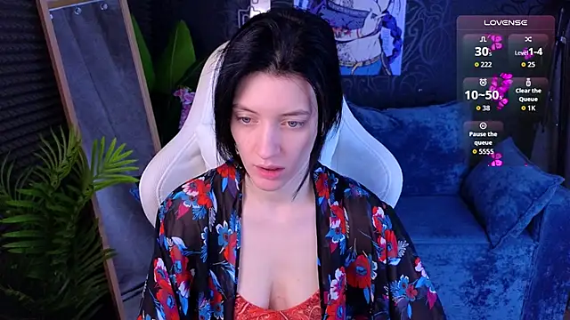 Snapshot of roxy_riot_ chatting on November 15, 2025, 1:31 am roxy riot online show from November 15, 2025, 1:31 am