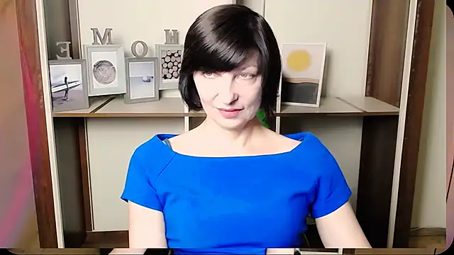  AngeliaFlow  online show from August 8, 2026, 7:15 am