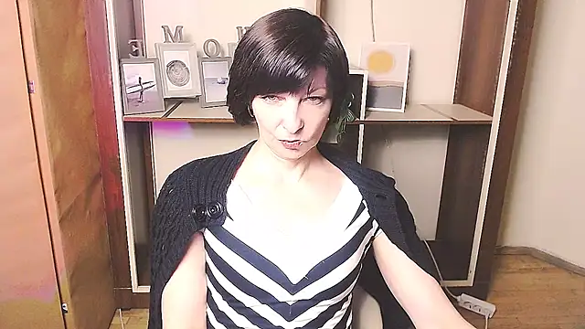  AngeliaFlow  online show from April 23, 2026, 8:21 am
