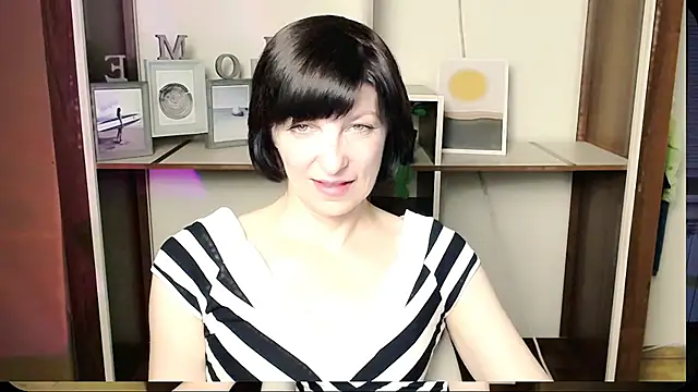  AngeliaFlow  online show from July 4, 2026, 8:21 am