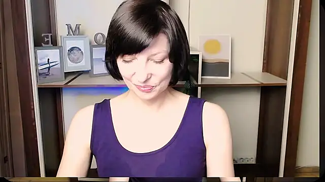  AngeliaFlow  online show from July 21, 2026, 8:04 am