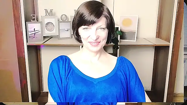  AngeliaFlow  online show from June 26, 2026, 7:03 am