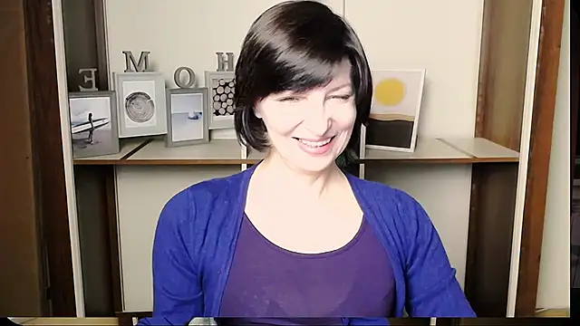  AngeliaFlow  online show from July 27, 2026, 7:48 am