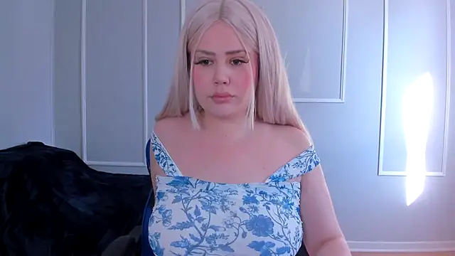  leana  online show from February 22, 2025, 3:03 pm