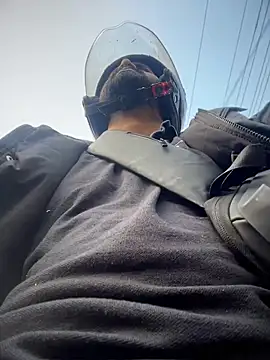 Snapshot of Rishwithr chatting on March 5, 2026, 1:46 am Rishwithr online show from March 5, 2026, 1:46 am