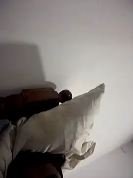 Snapshot of Rishwithr chatting on February 11, 2026, 4:18 pm Rishwithr online show from February 11, 2026, 4:18 pm