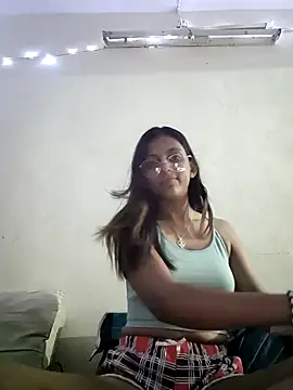 kissmebishh online show from March 21, 2025, 10:06 pm
