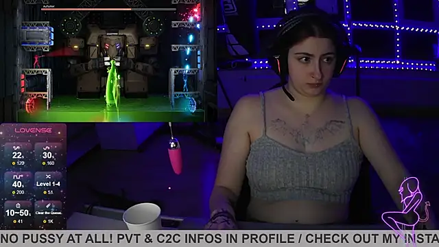 Snapshot of Gamergirl-Linela chatting on March 11, 2025, 1:59 am Gamergirl-Linela online show from March 11, 2025, 1:59 am