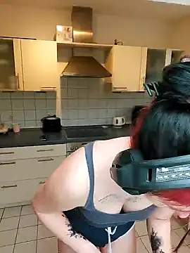 Snapshot of Gamergirl-Linela chatting on March 10, 2025, 1:54 pm Gamergirl-Linela online show from March 10, 2025, 1:54 pm
