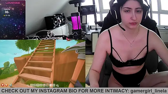 Gamergirl-Linela online show from June 12, 2026, 2:48 pm