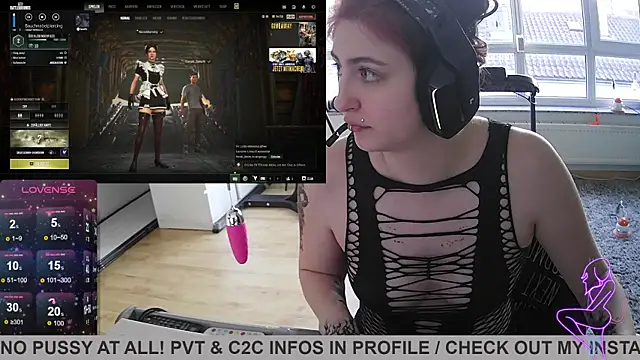 Snapshot of Gamergirl-Linela chatting on March 19, 2025, 4:55 pm Gamergirl-Linela online show from March 19, 2025, 4:55 pm