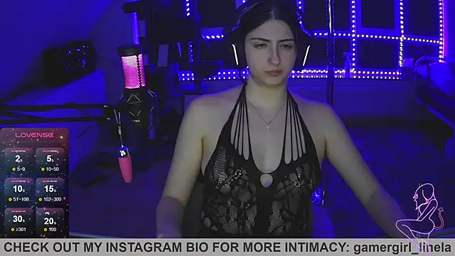 Gamergirl-Linela online show from October 13, 2025, 3:41 am