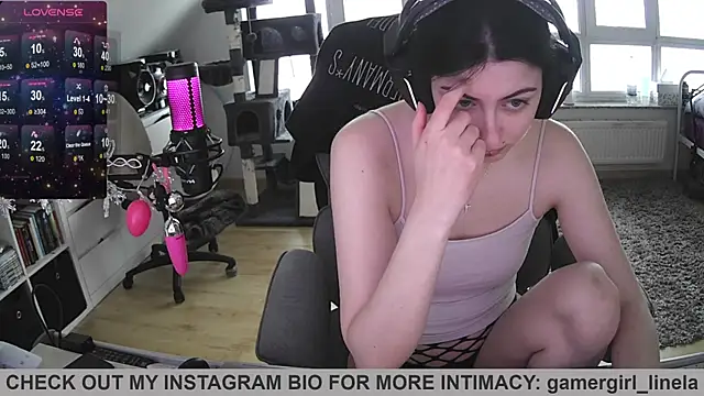 Gamergirl-Linela online show from May 15, 2026, 2:48 pm