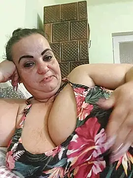 Snapshot of IvettkeXXX chatting on October 14, 2025, 1:56 pm IvettkeXXX online show from October 14, 2025, 1:56 pm