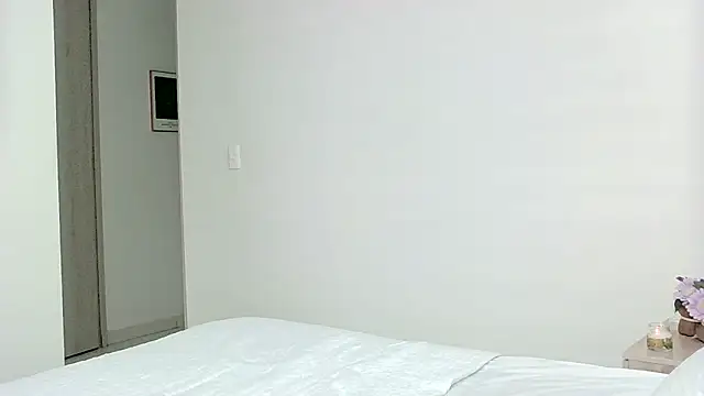 Snapshot of Piia_Angeel1 chatting on April 6, 2026, 11:44 am Piia Angeel1 online show from April 6, 2026, 11:44 am