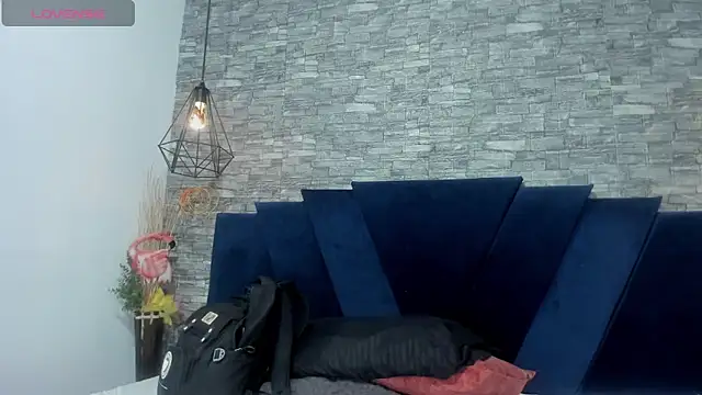 Snapshot of Sophia_Brunett chatting on November 15, 2025, 12:31 pm Sophia Brunett online show from November 15, 2025, 12:31 pm