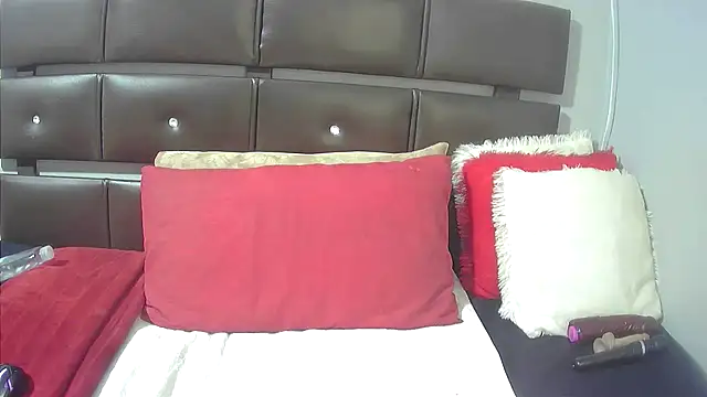Snapshot of Mishanti chatting on June 26, 2026, 10:04 pm Mishanti online show from June 26, 2026, 10:04 pm