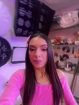 Skye Moore online show from February 9, 2026, 5:00 pm