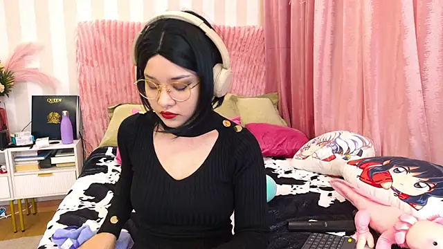 Snapshot of NataliaNovak chatting on May 12, 2026, 2:45 pm NataliaNovak online show from May 12, 2026, 2:45 pm