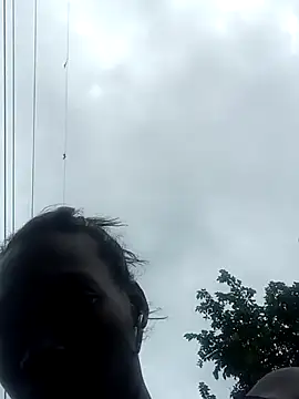 Lesly warrio online show from February 1, 2026, 5:00 pm