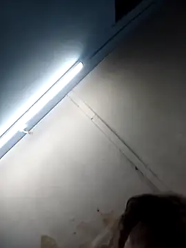 Snapshot of simrun70 chatting on December 4, 2025, 12:53 am simrun70 online show from December 4, 2025, 12:53 am