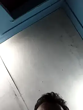 Snapshot of simrun70 chatting on October 31, 2025, 8:05 pm simrun70 online show from October 31, 2025, 8:05 pm