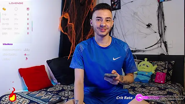 Snapshot of kyle_clint07 chatting on November 2, 2025, 2:27 am kyle clint07 online show from November 2, 2025, 2:27 am