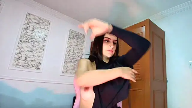 Snapshot of Danella_houston chatting on October 12, 2025, 8:54 pm Danella houston online show from October 12, 2025, 8:54 pm