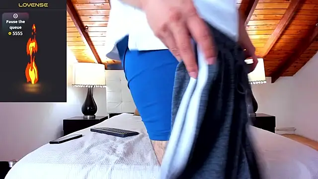 Sebastian Berne online show from November 27, 2025, 7:25 pm