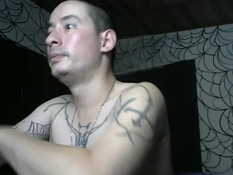 vampireathome online show from March 16, 2026, 5:04 am