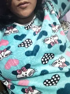 Your cutiepie  online show from December 20, 2025, 3:48 pm