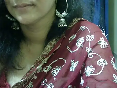 Your cutiepie  online show from October 7, 2025, 6:09 pm