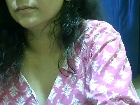 Snapshot of Your_cutiepie_ chatting on September 17, 2025, 5:48 pm Your cutiepie online show from September 17, 2025, 5:48 pm
