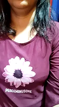 Snapshot of Your_cutiepie_ chatting on February 20, 2025, 12:25 pm Your cutiepie online show from February 20, 2025, 12:25 pm