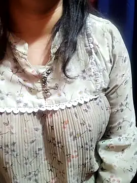 Snapshot of Your_cutiepie_ chatting on February 21, 2025, 6:51 am Your cutiepie online show from February 21, 2025, 6:51 am