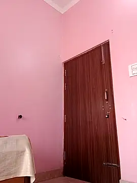 Snapshot of shnaz_1 chatting on November 17, 2025, 9:02 am shnaz 1 online show from November 17, 2025, 9:02 am