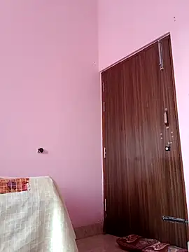 Snapshot of shnaz_1 chatting on October 9, 2025, 9:21 am shnaz 1 online show from October 9, 2025, 9:21 am