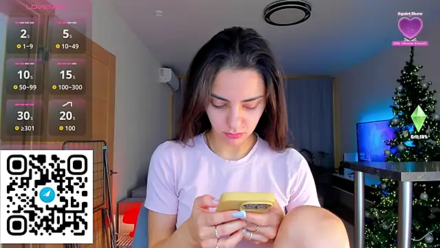 Snapshot of EmiliaZen chatting on December 16, 2025, 3:16 pm EmiliaZen online show from December 16, 2025, 3:16 pm