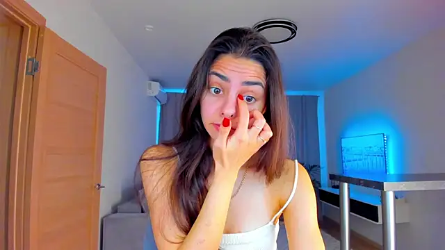 Snapshot of EmiliaZen chatting on October 24, 2025, 12:48 pm EmiliaZen online show from October 24, 2025, 12:48 pm