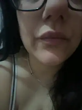 daianaspencer online show from May 4, 2026, 6:38 am