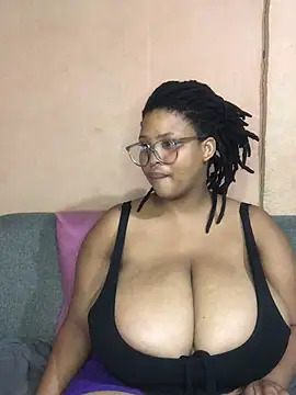 NonoGotBoobies online show from February 12, 2025, 9:01 pm