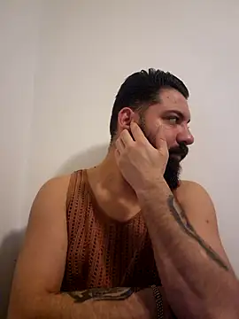 Armand66  online show from February 5, 2025, 9:40 pm