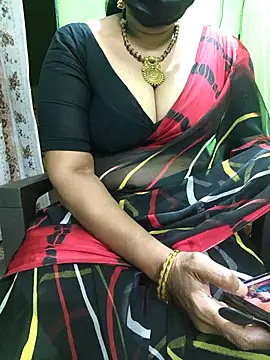 Snapshot of niiveditha chatting on November 15, 2025, 11:03 am niiveditha online show from November 15, 2025, 11:03 am