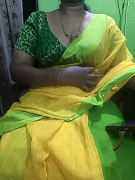 Snapshot of niiveditha chatting on December 4, 2025, 3:11 pm niiveditha online show from December 4, 2025, 3:11 pm